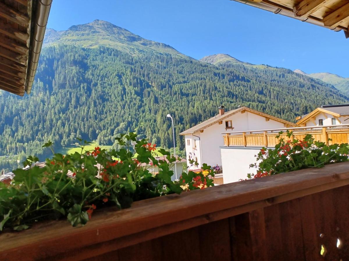 Gsoerhof Apartment Sankt Anton am Arlberg Phòng bức ảnh